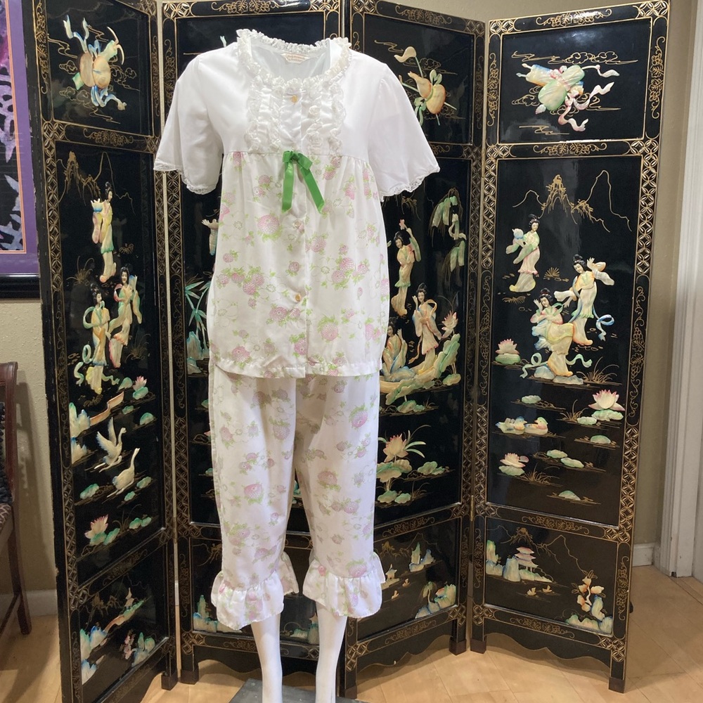 Vintage form fit rodgers lady nobelt pjs vintage 1960 MINT 2 piece floral M